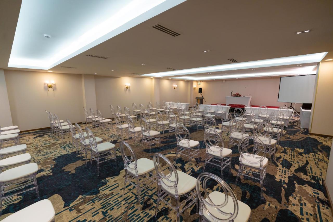 Stay Easy Plus Hotel Addis Abeba Zewnętrze zdjęcie